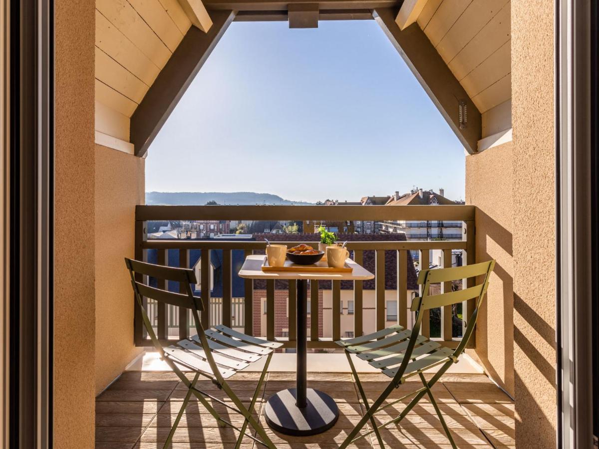 Apartment Les Arts-2 By Interhome Deauville Luaran gambar