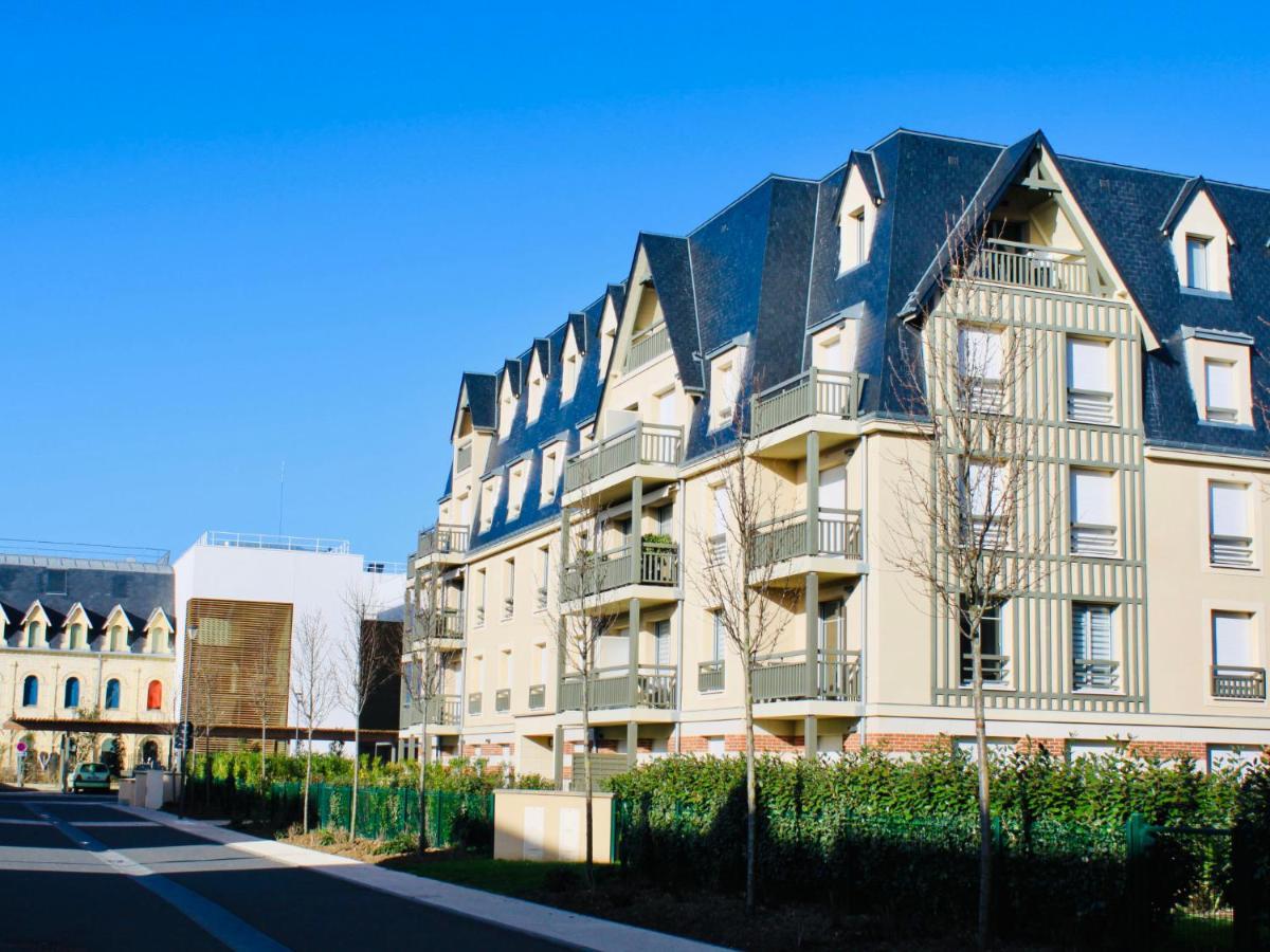 Apartment Les Arts-2 By Interhome Deauville Luaran gambar